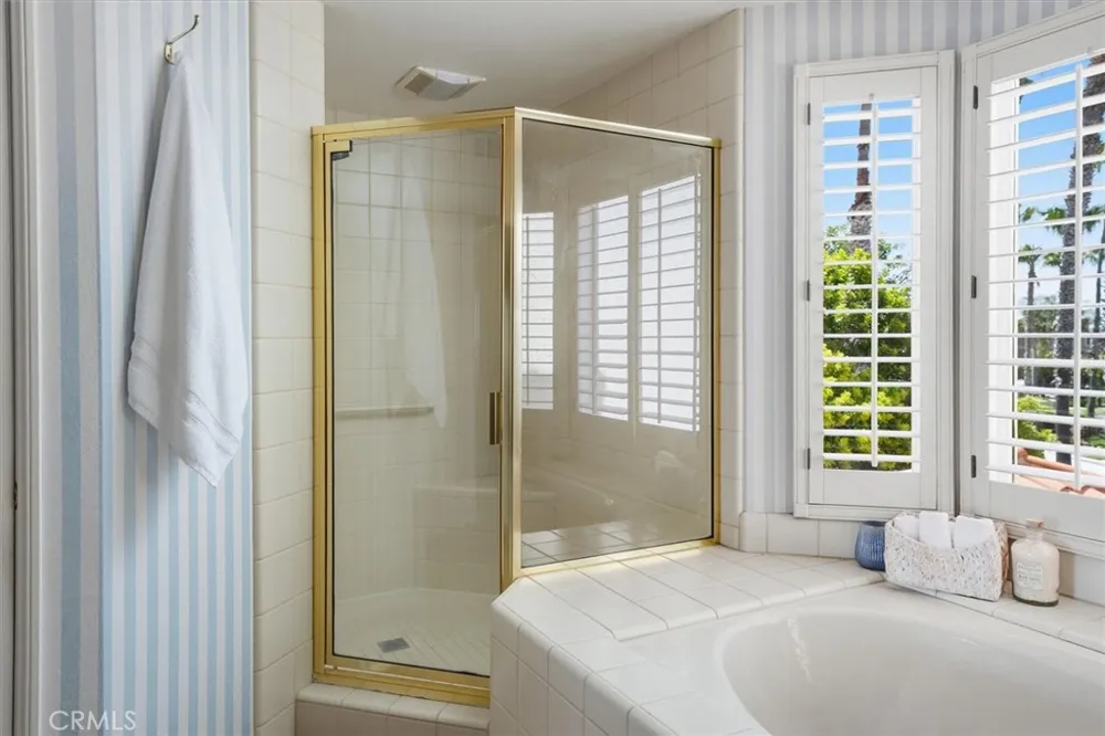 4207 Harbour Island Oxnard, CA 93035