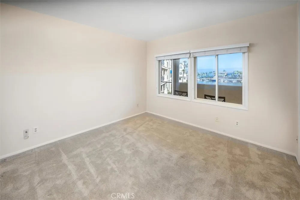 4207 Harbour Island Oxnard, CA 93035