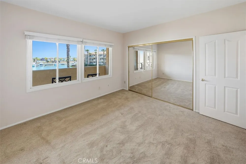 4207 Harbour Island Oxnard, CA 93035