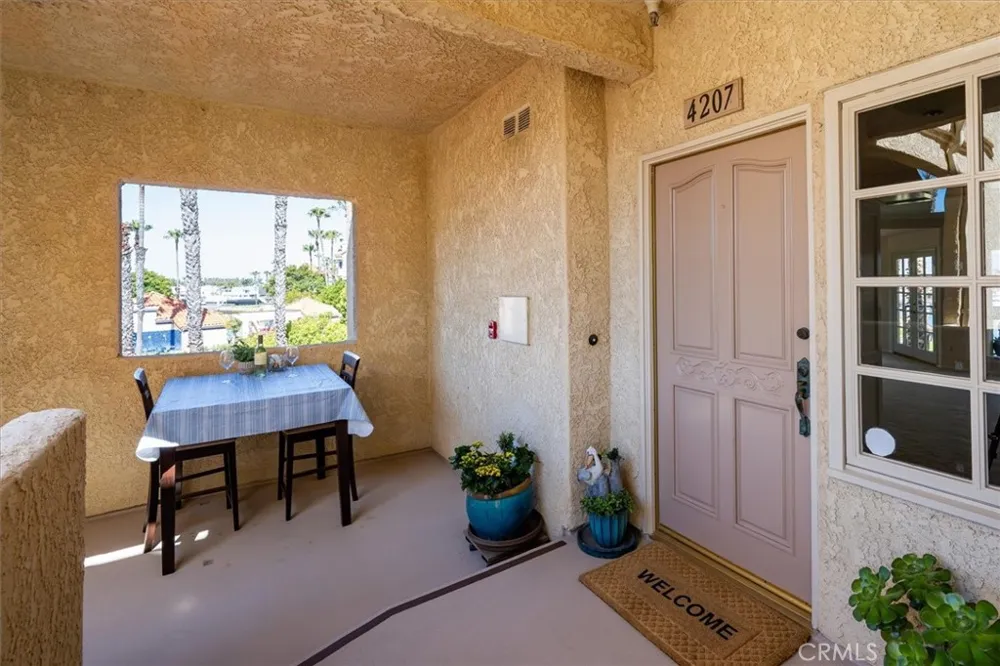 4207 Harbour Island Oxnard, CA 93035