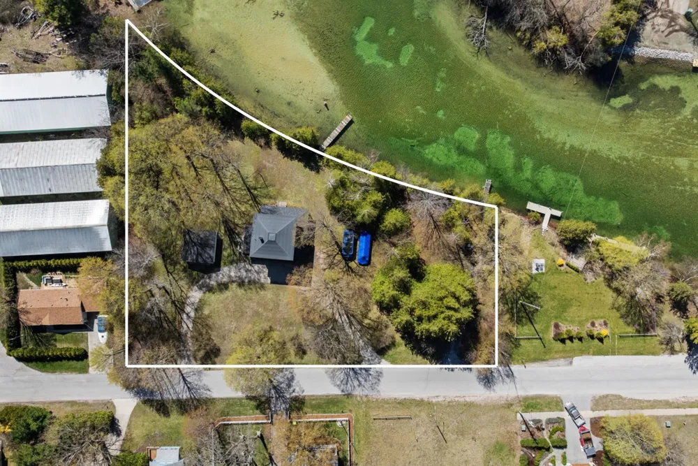 204 S Chandler Street Leland Township, MI 49654