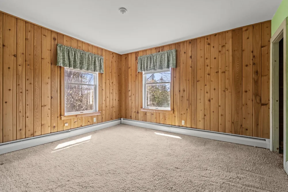 204 S Chandler Street Leland Township, MI 49654