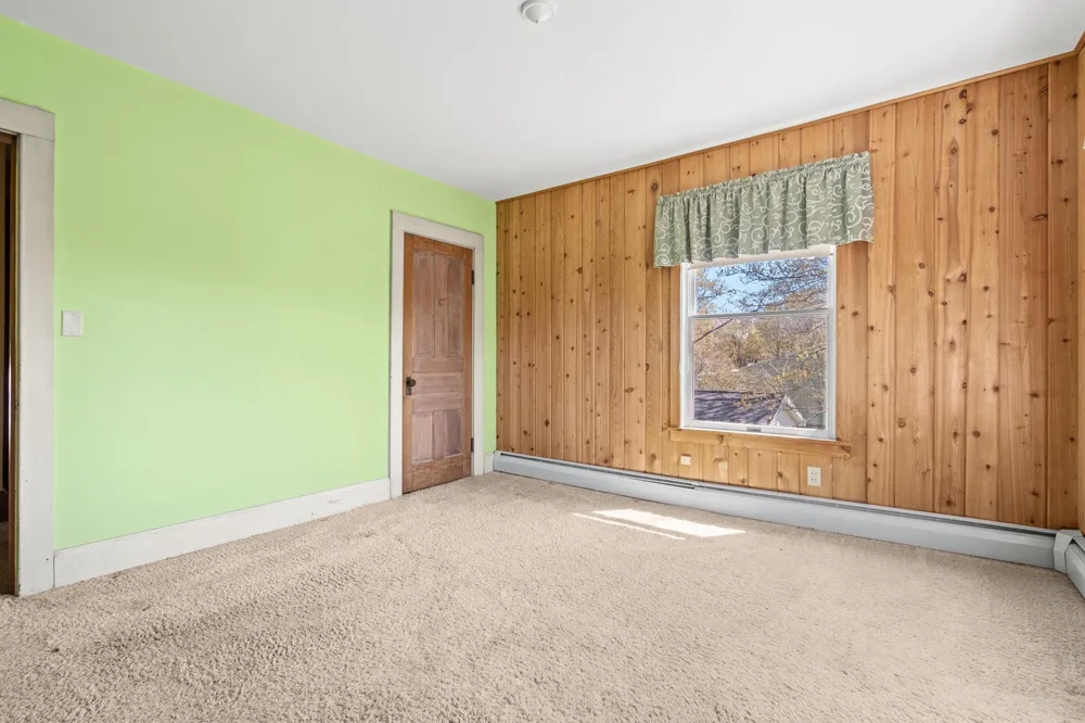 204 S Chandler Street Leland Township, MI 49654