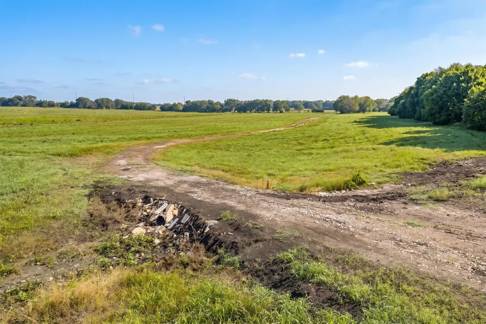 County Road 676 Leonard, TX 75452