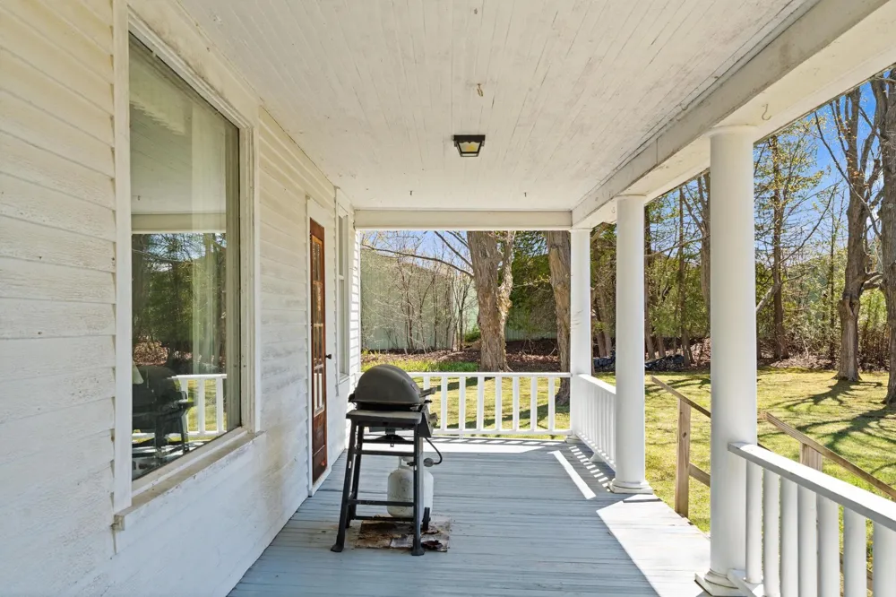 204 S Chandler Street Leland Township, MI 49654