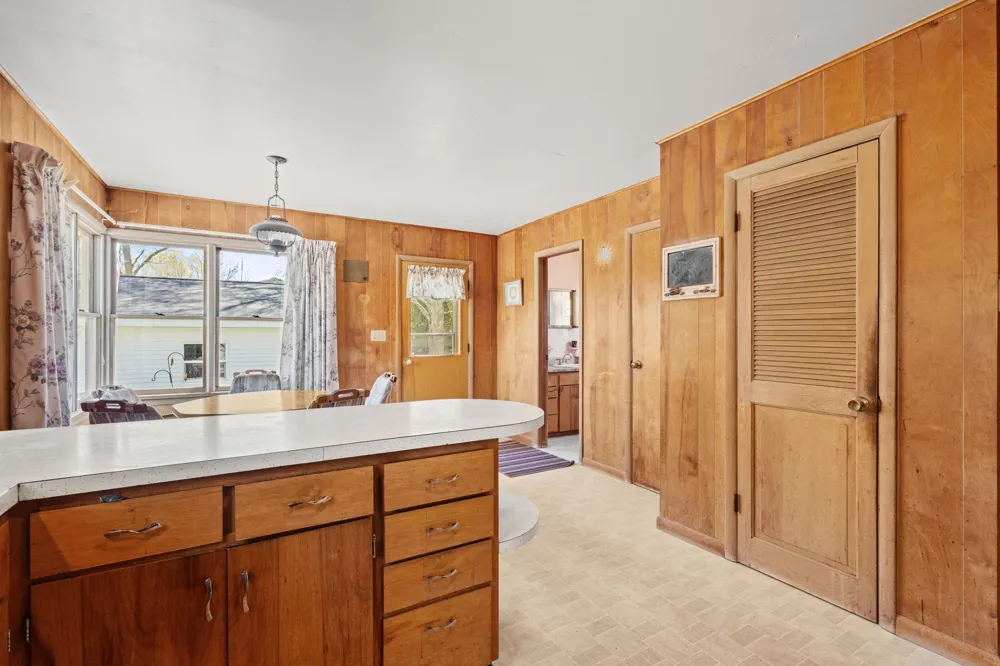 204 S Chandler Street Leland Township, MI 49654
