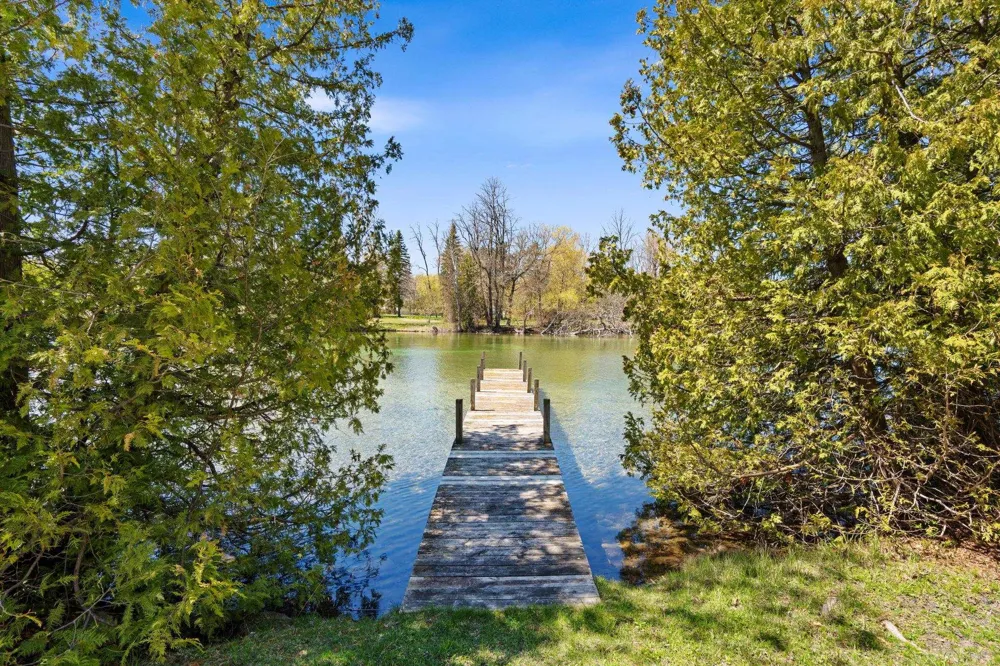 204 S Chandler Street Leland Township, MI 49654
