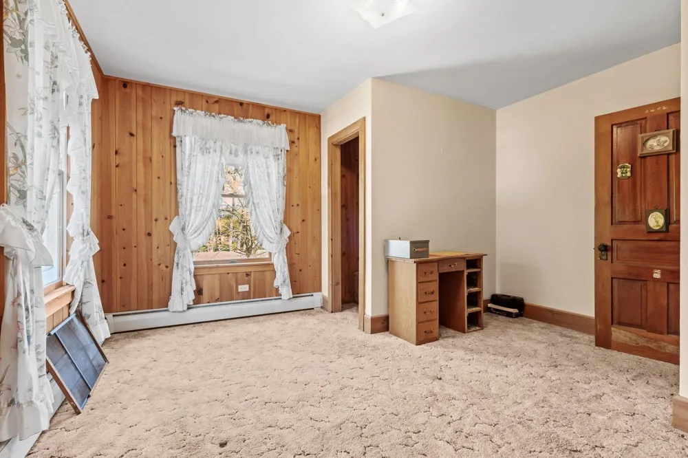 204 S Chandler Street Leland Township, MI 49654