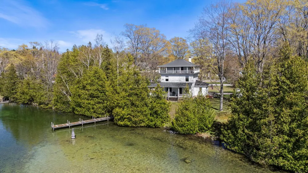 204 S Chandler Street Leland Township, MI 49654