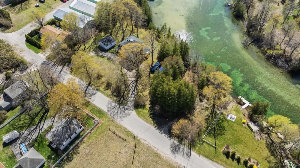 204 S Chandler Street Leland Township, MI 49654