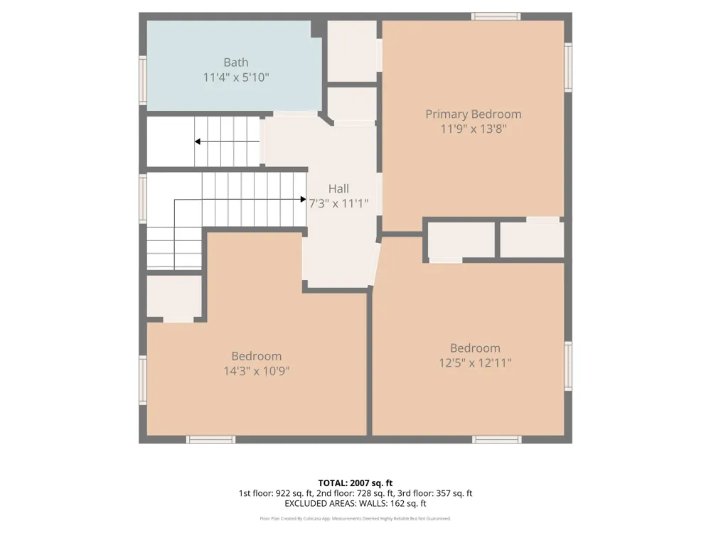 204 S Chandler Street Leland Township, MI 49654