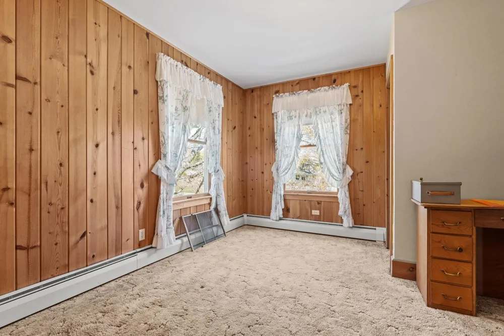 204 S Chandler Street Leland Township, MI 49654