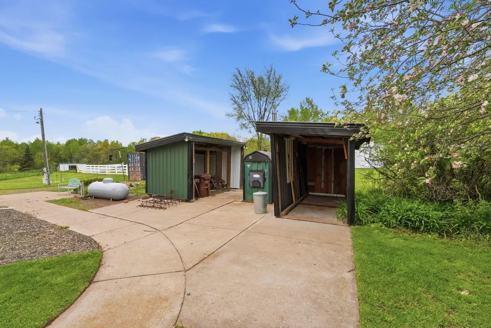 2346 330th Avenue Mora, MN 55051