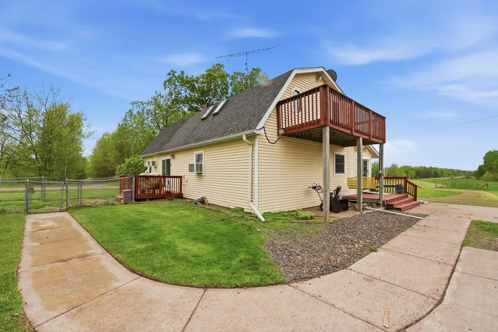 2346 330th Avenue Mora, MN 55051