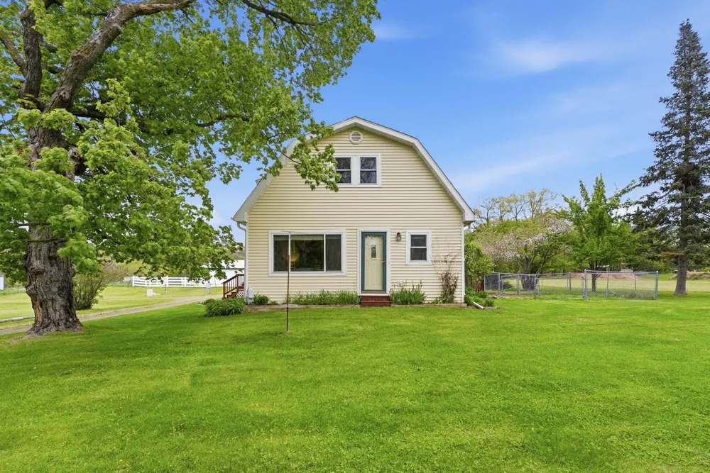 2346 330th Avenue Mora, MN 55051