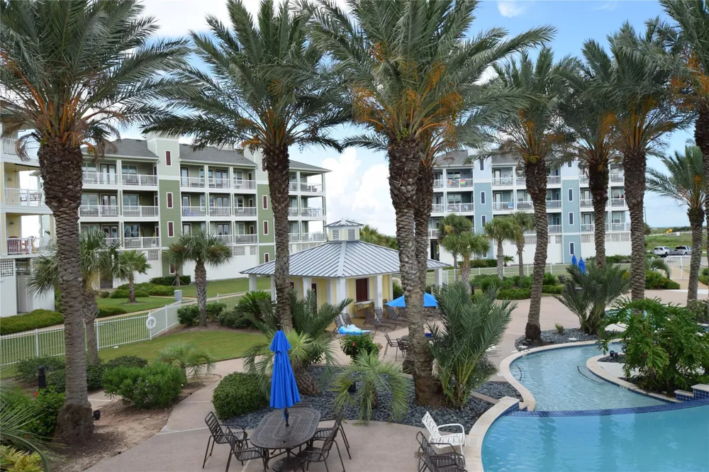 27020 Estuary Drive #102 Galveston, TX 77554