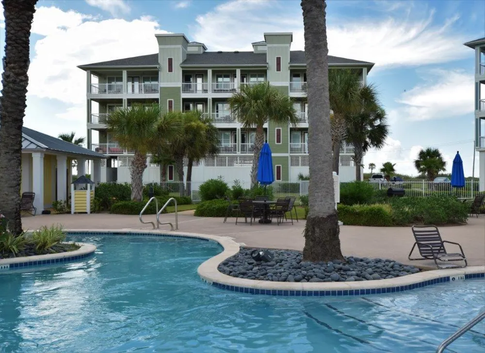 27020 Estuary Drive #102 Galveston, TX 77554