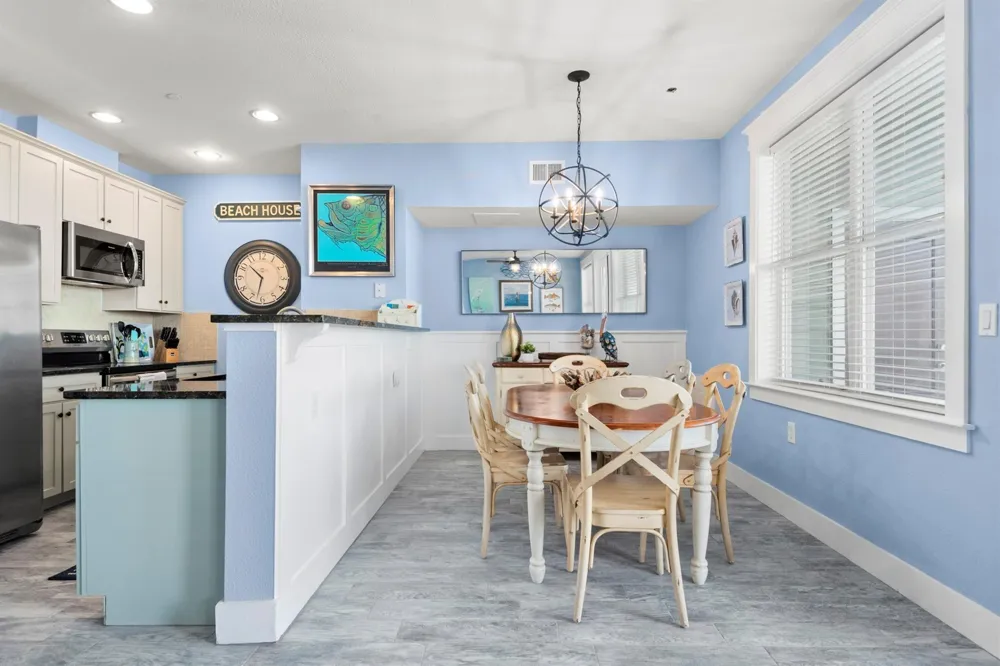 27020 Estuary Drive #102 Galveston, TX 77554