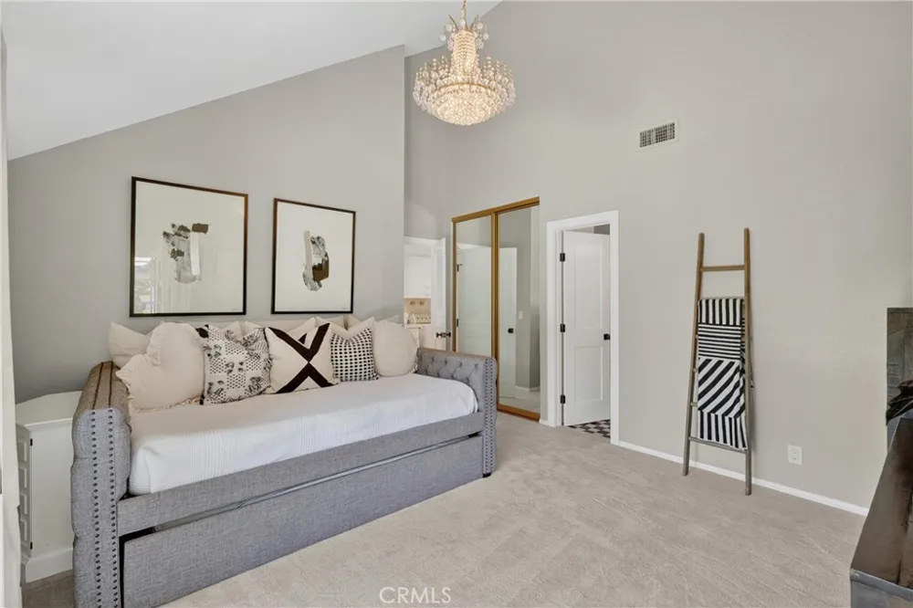 1812 Overview Circle North Tustin, CA 92705