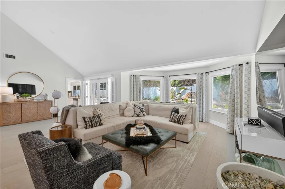 1812 Overview Circle North Tustin, CA 92705