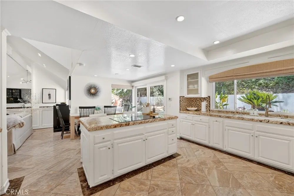 1812 Overview Circle North Tustin, CA 92705