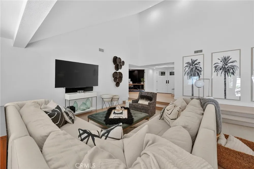1812 Overview Circle North Tustin, CA 92705