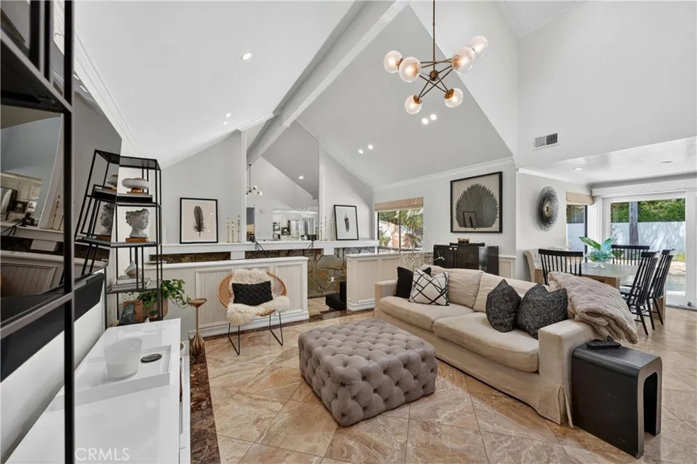 1812 Overview Circle North Tustin, CA 92705