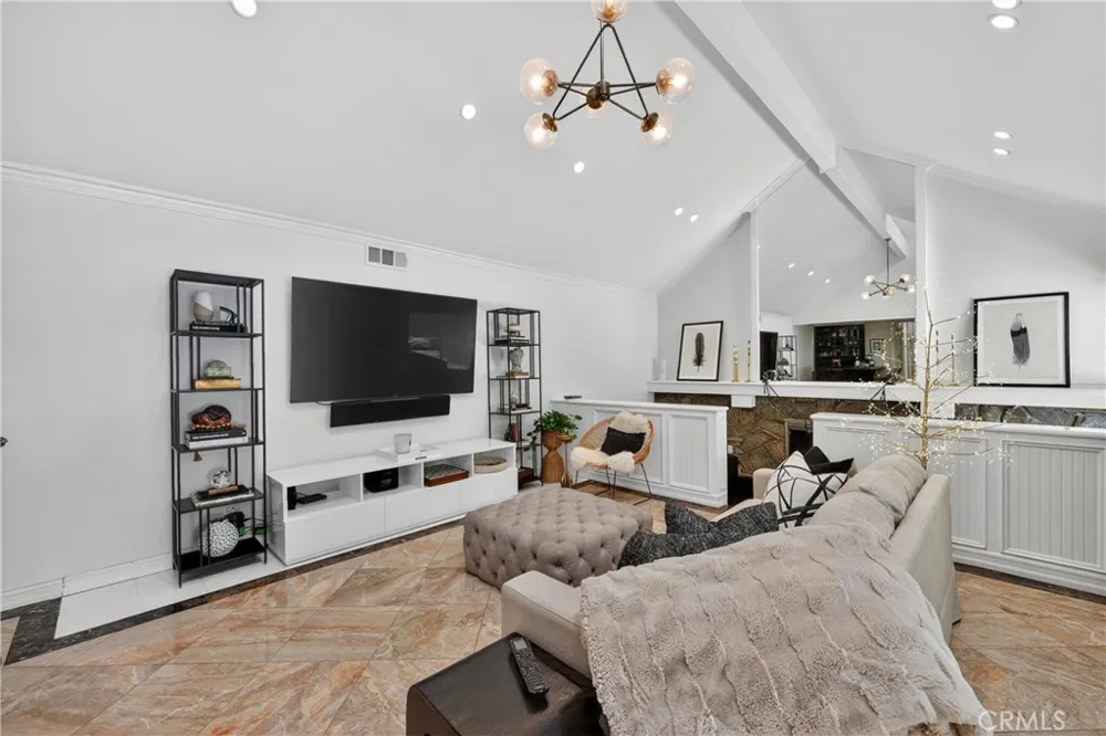 1812 Overview Circle North Tustin, CA 92705