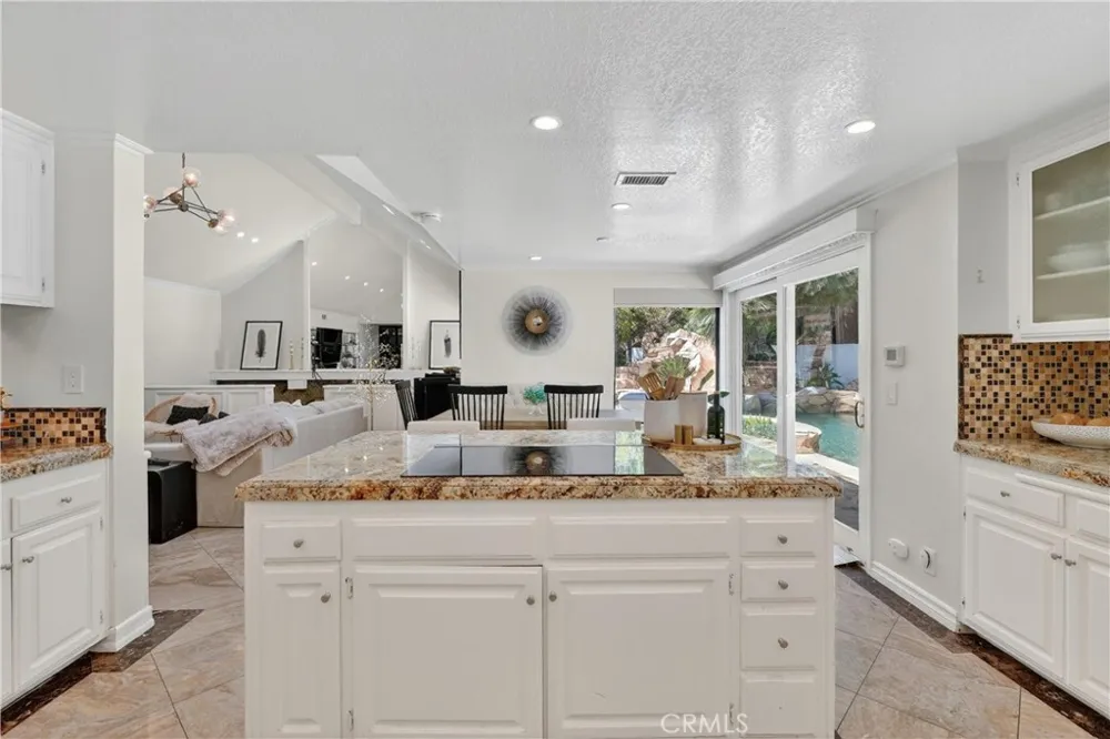 1812 Overview Circle North Tustin, CA 92705