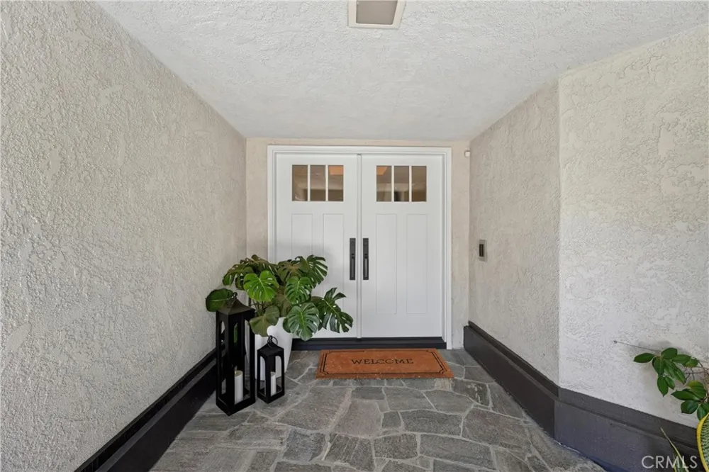 1812 Overview Circle North Tustin, CA 92705