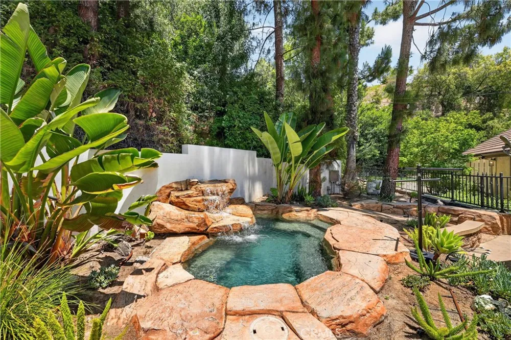 1812 Overview Circle North Tustin, CA 92705