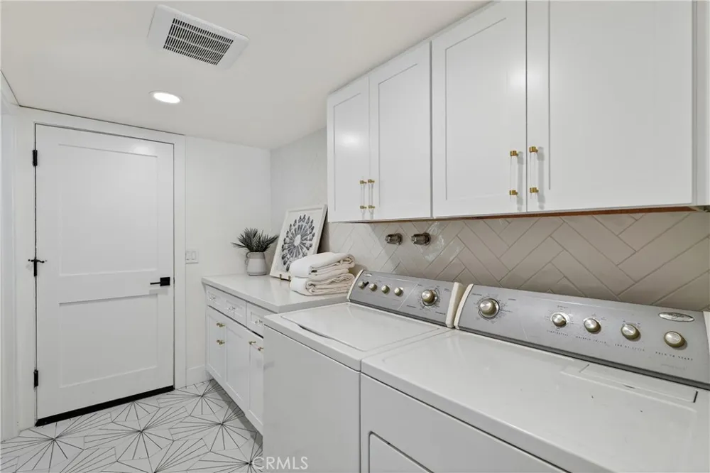 1812 Overview Circle North Tustin, CA 92705