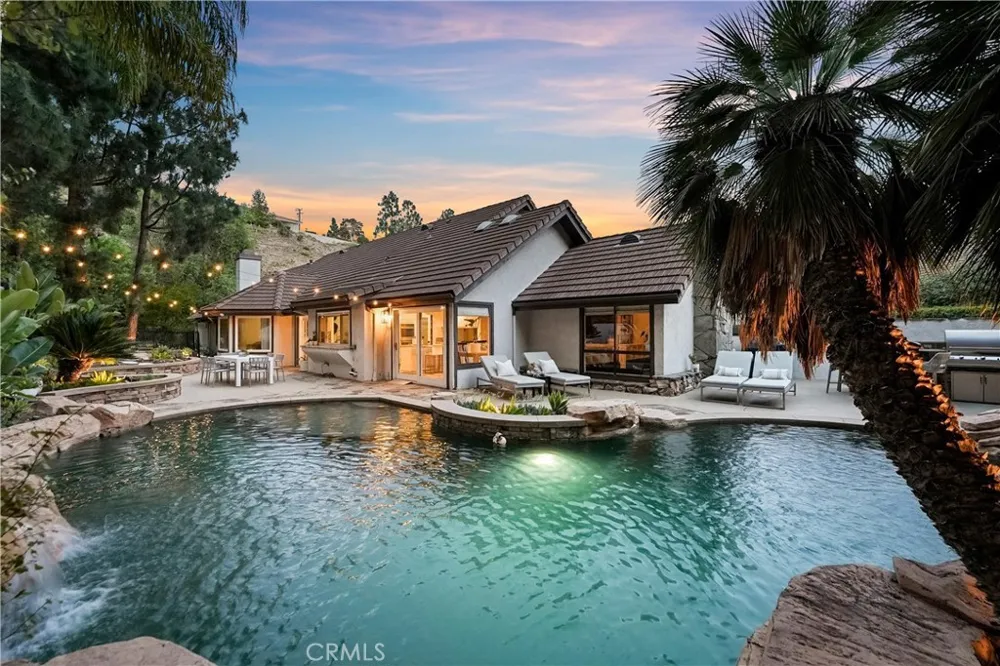 1812 Overview Circle North Tustin, CA 92705