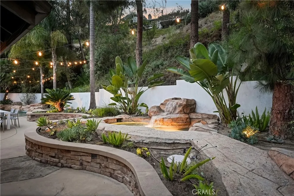 1812 Overview Circle North Tustin, CA 92705
