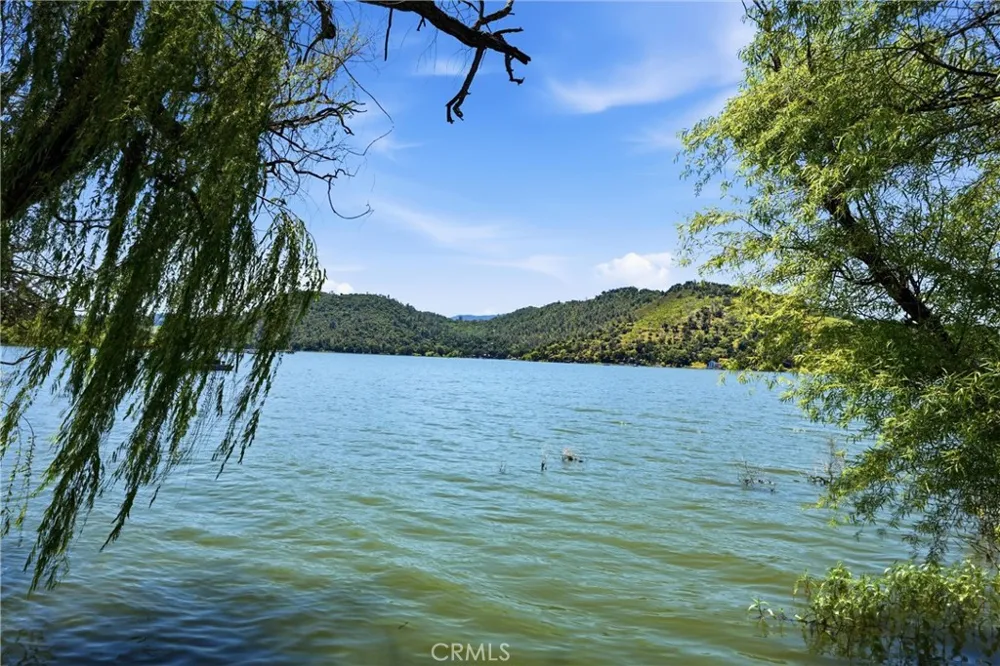 14420 Pearl Avenue Clearlake, CA 95422