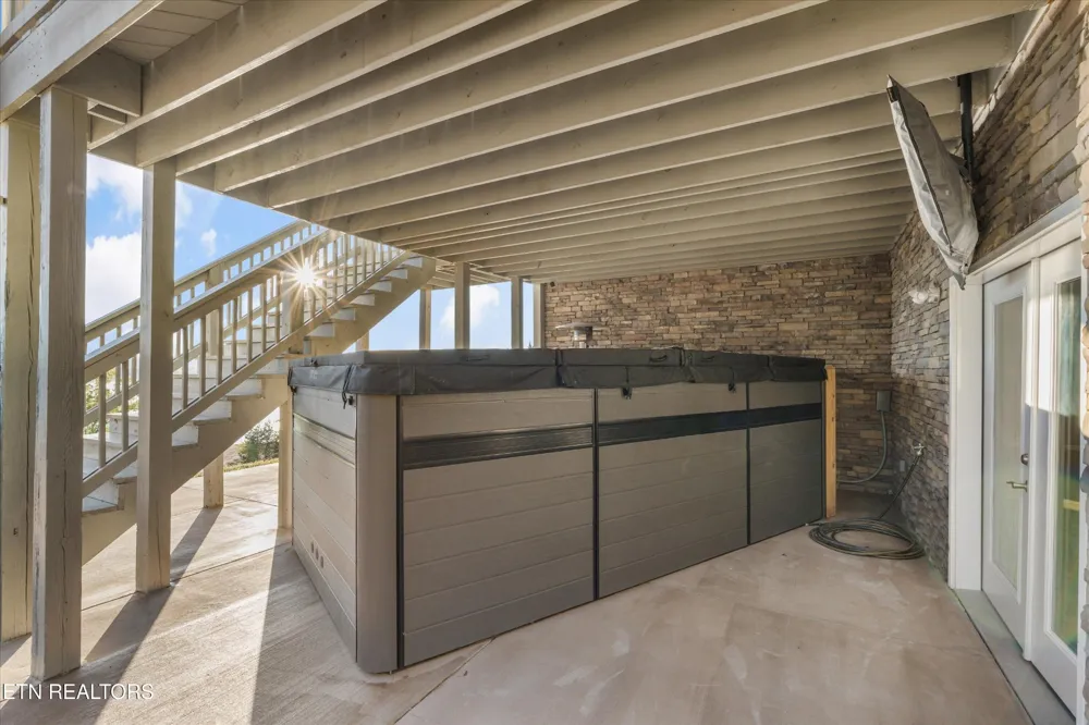 313 Sunrise Tr Dandridge, TN 37725