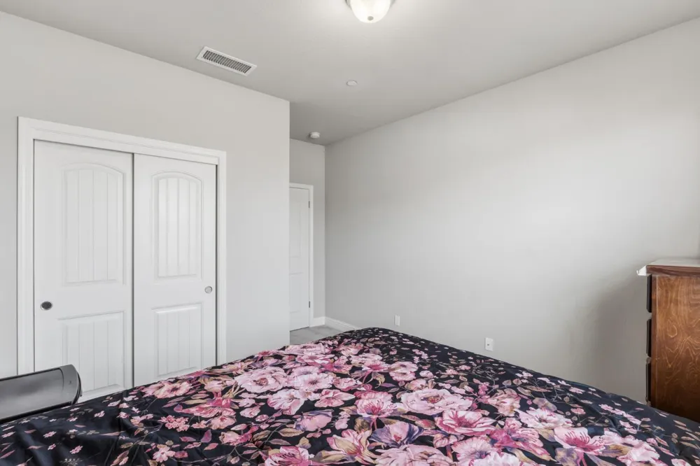 4292 Vaughan Avenue Fresno, CA 93723
