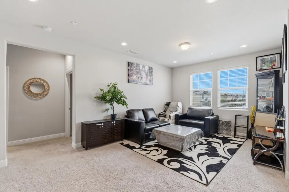 4292 Vaughan Avenue Fresno, CA 93723