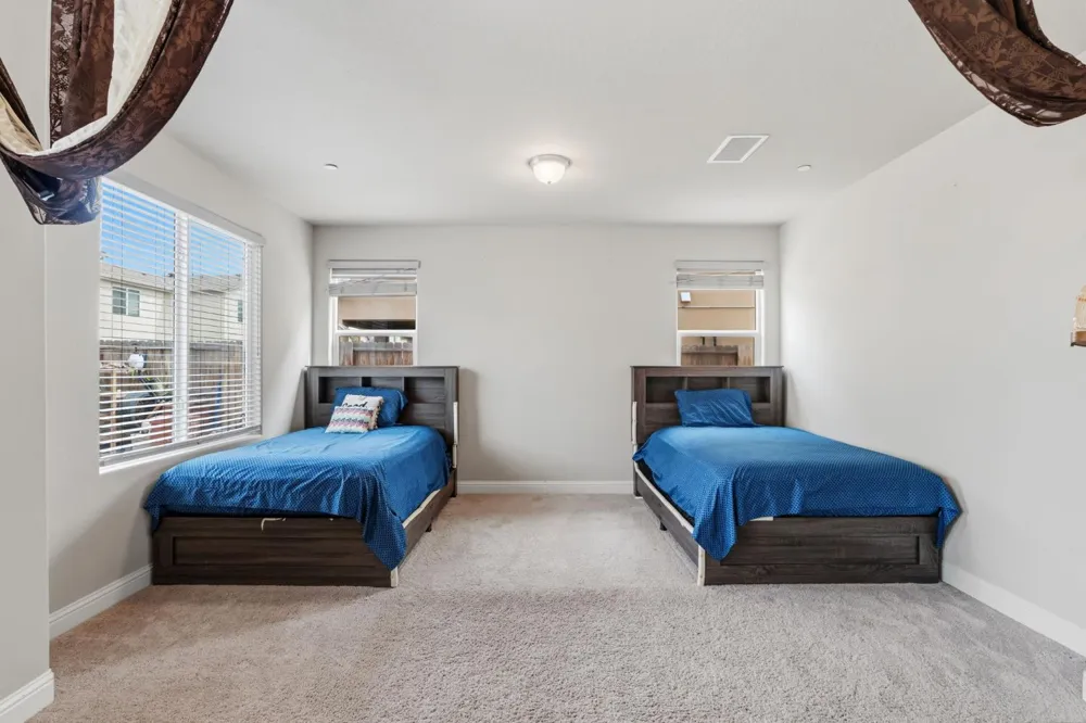 4292 Vaughan Avenue Fresno, CA 93723