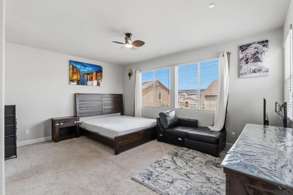 4292 Vaughan Avenue Fresno, CA 93723