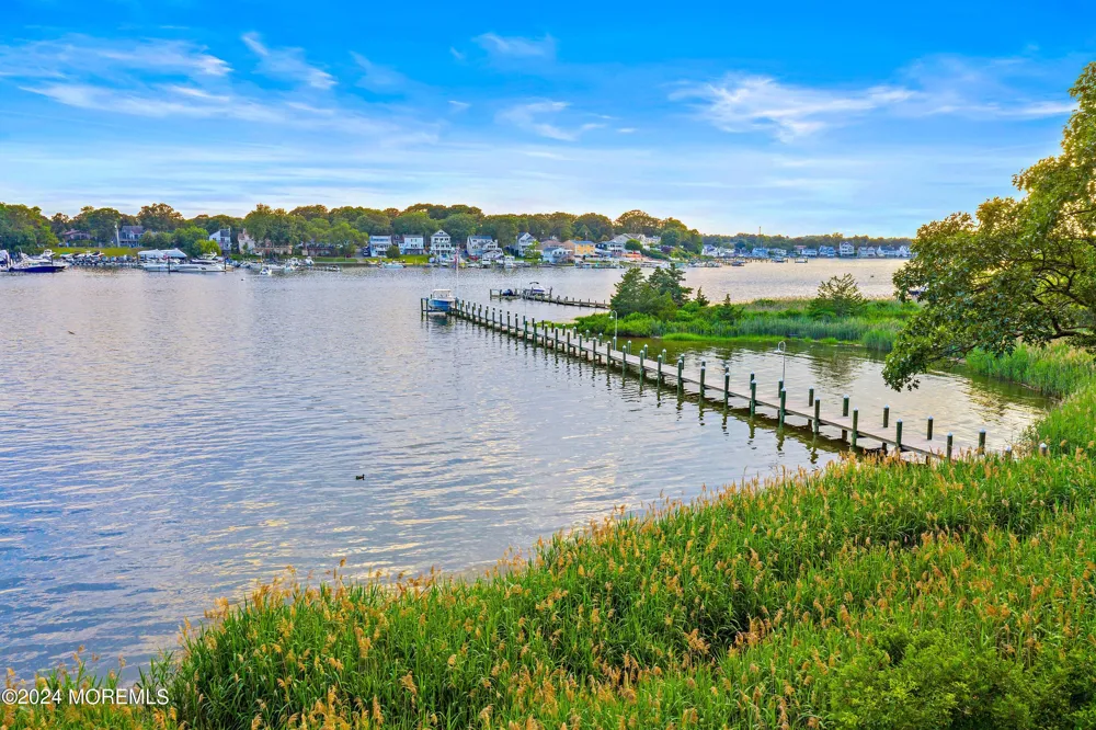 2639 River Road Manasquan, NJ 08736
