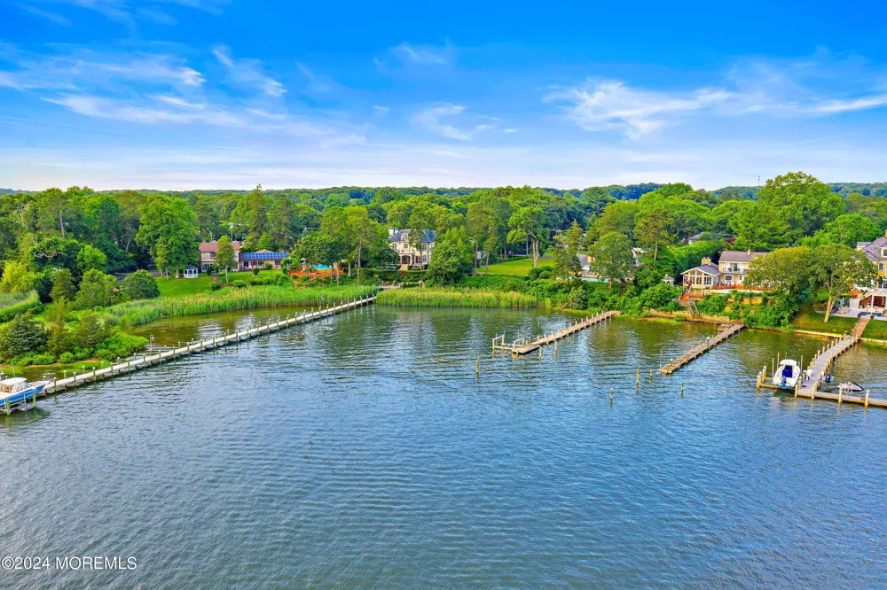 2639 River Road Manasquan, NJ 08736