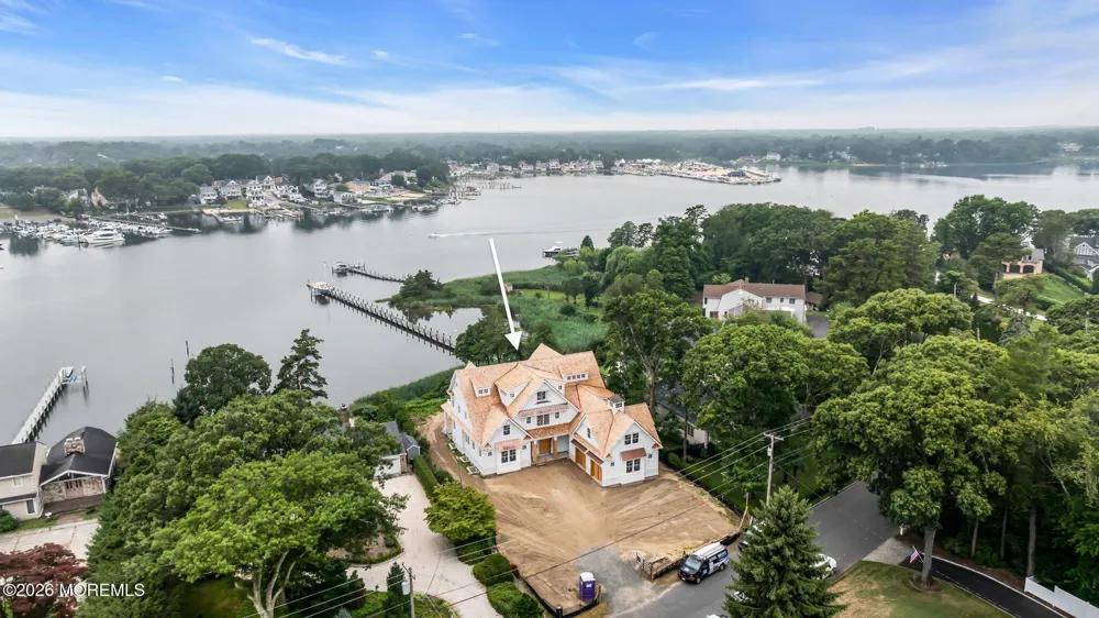 2639 River Road Manasquan, NJ 08736