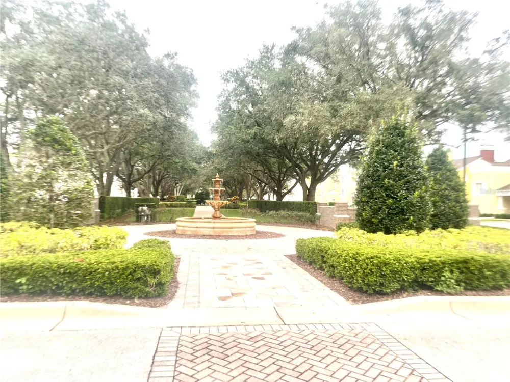 1310 SEVEN EAGLES COURT #201 Reunion, FL 34747