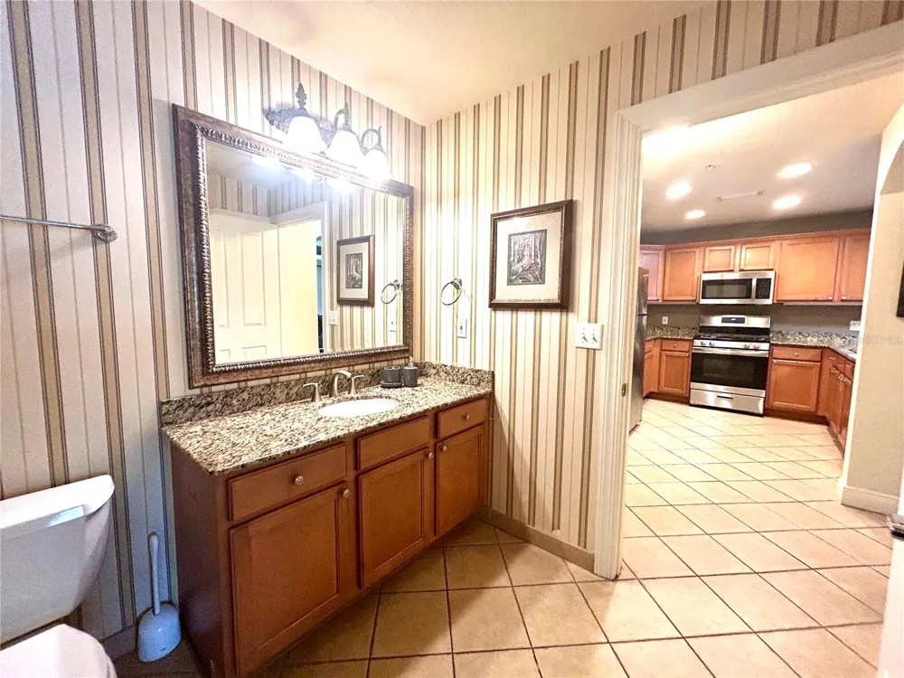 1310 SEVEN EAGLES COURT #201 Reunion, FL 34747