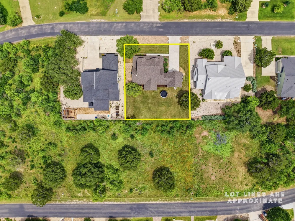 414 Wesley Ridge Drive Spicewood, TX 78669