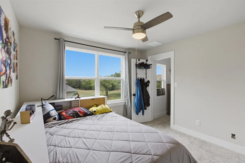 414 Wesley Ridge Drive Spicewood, TX 78669