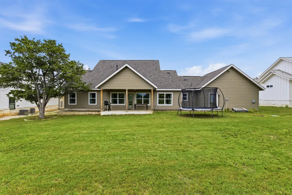414 Wesley Ridge Drive Spicewood, TX 78669