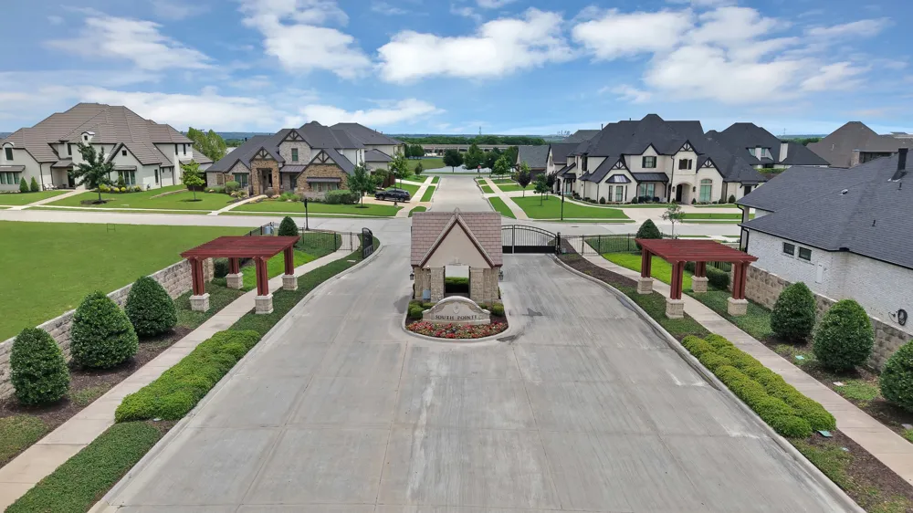 1108 Knoll Crest Drive Mansfield, TX 76063
