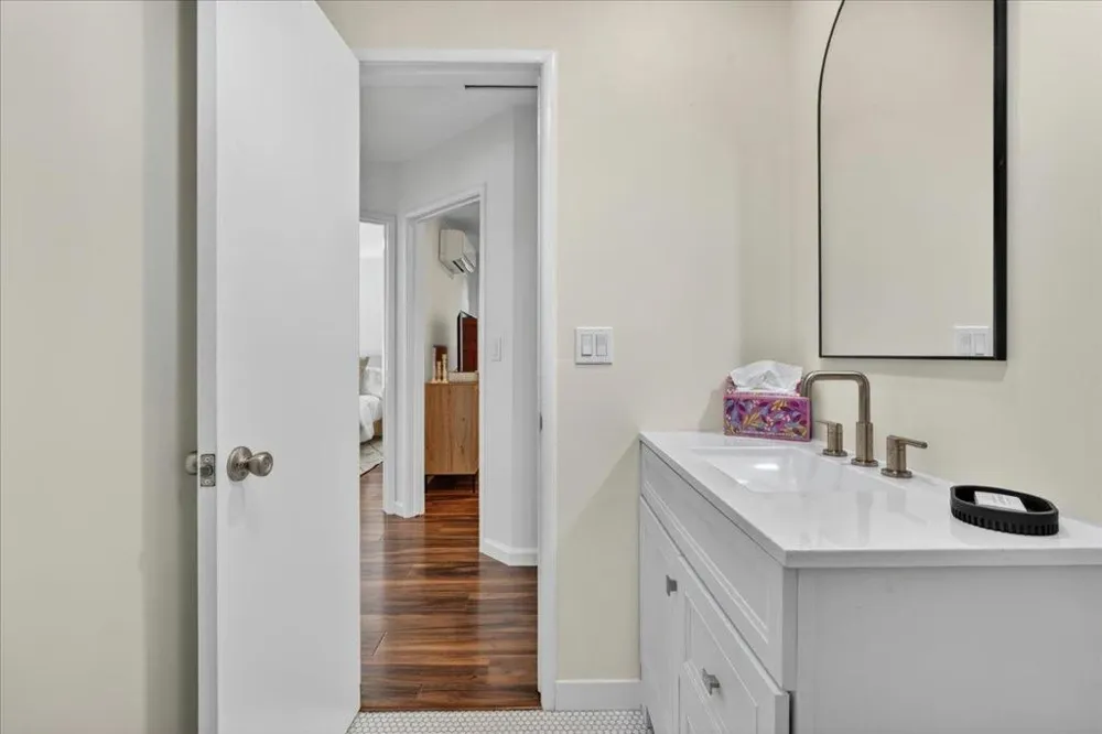 603 Harriet Avenue Aptos, CA 95003